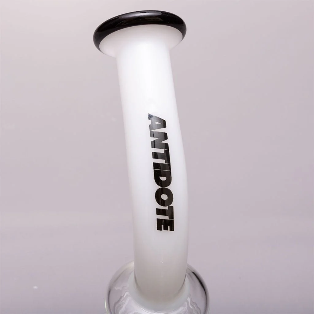 Antidote Glass Vial Beaker Dab Rig - Image 6